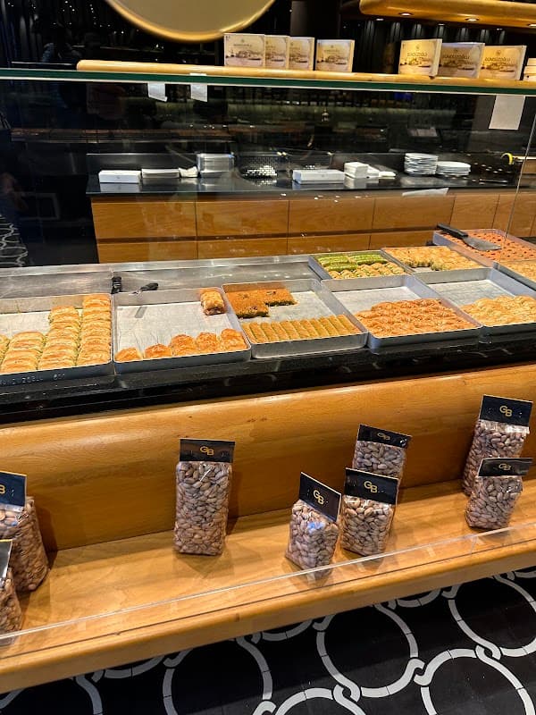 Gündüzoğlu Baklavaları Zekeriyaköy - Sarıyer