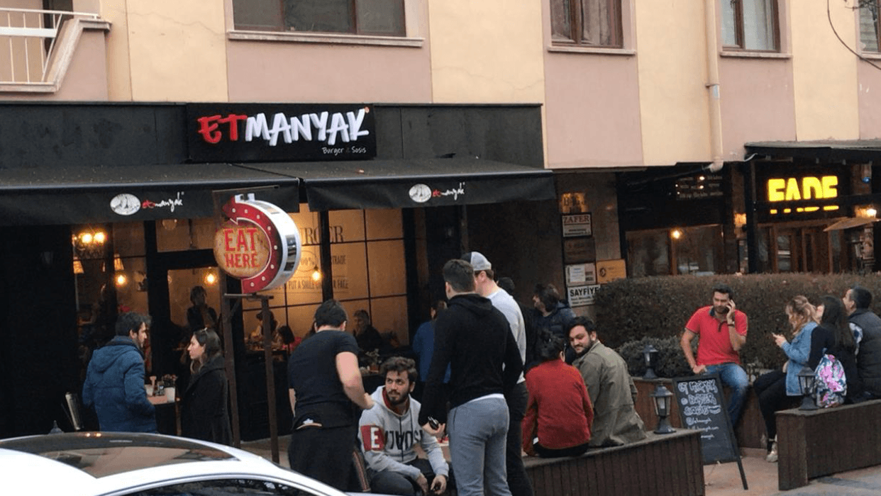 Etmanyak Burger&Sosis - Çankaya