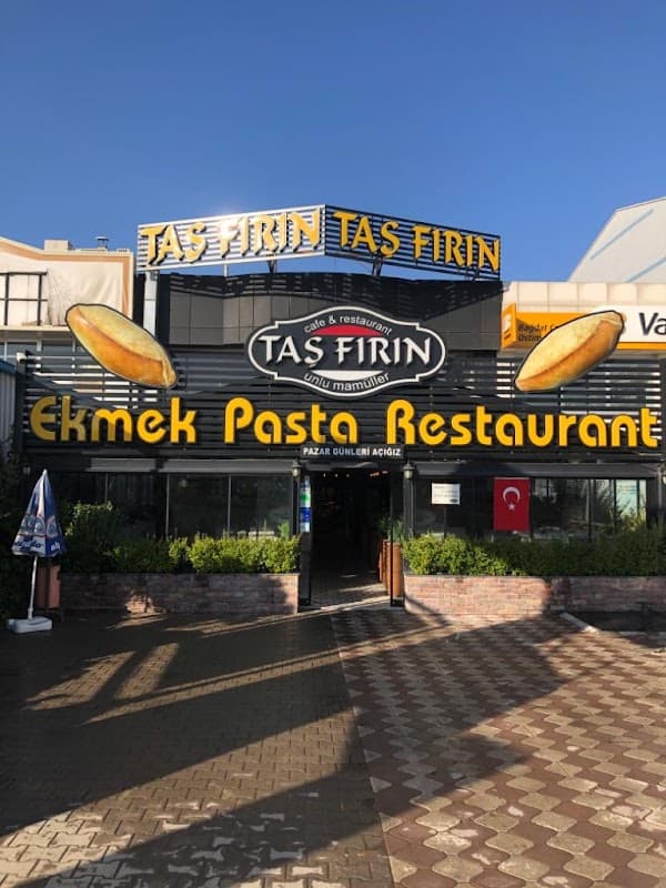 Taş Fırın Cafe, Restaurant, Unlu Mamüller ve Şarküteri - Fırın