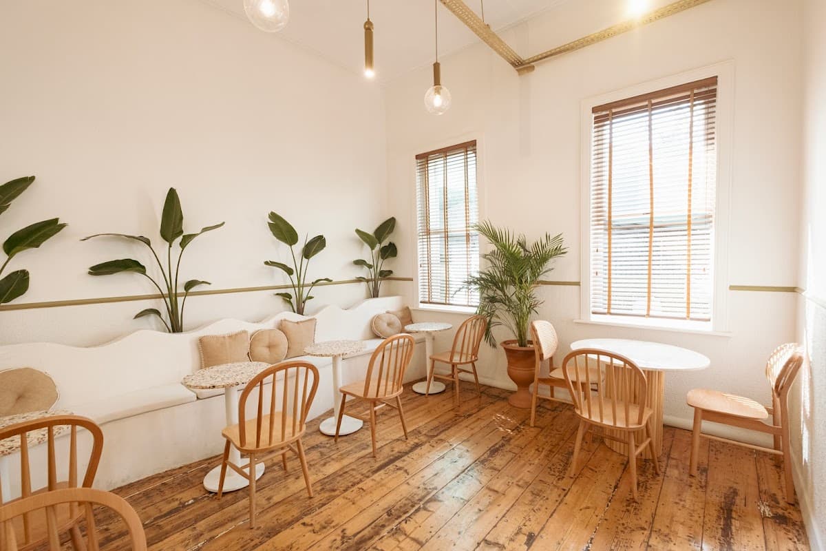 Monas Art Coffee Bakery - Karşıyaka