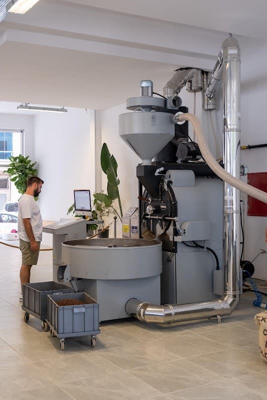 Lot Coffee Roastery Headquarter - Karşıyaka