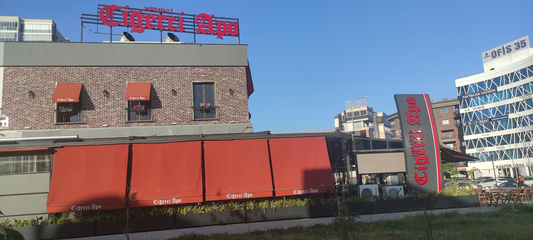 Mersinli Ciğerci Apo - Karşıyaka