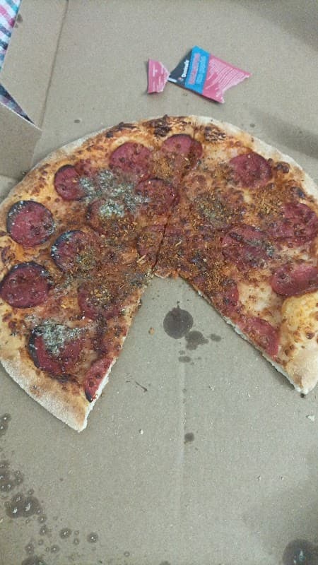 Domino's Pizza İzmir Çiğli Maltepe - Karşıyaka