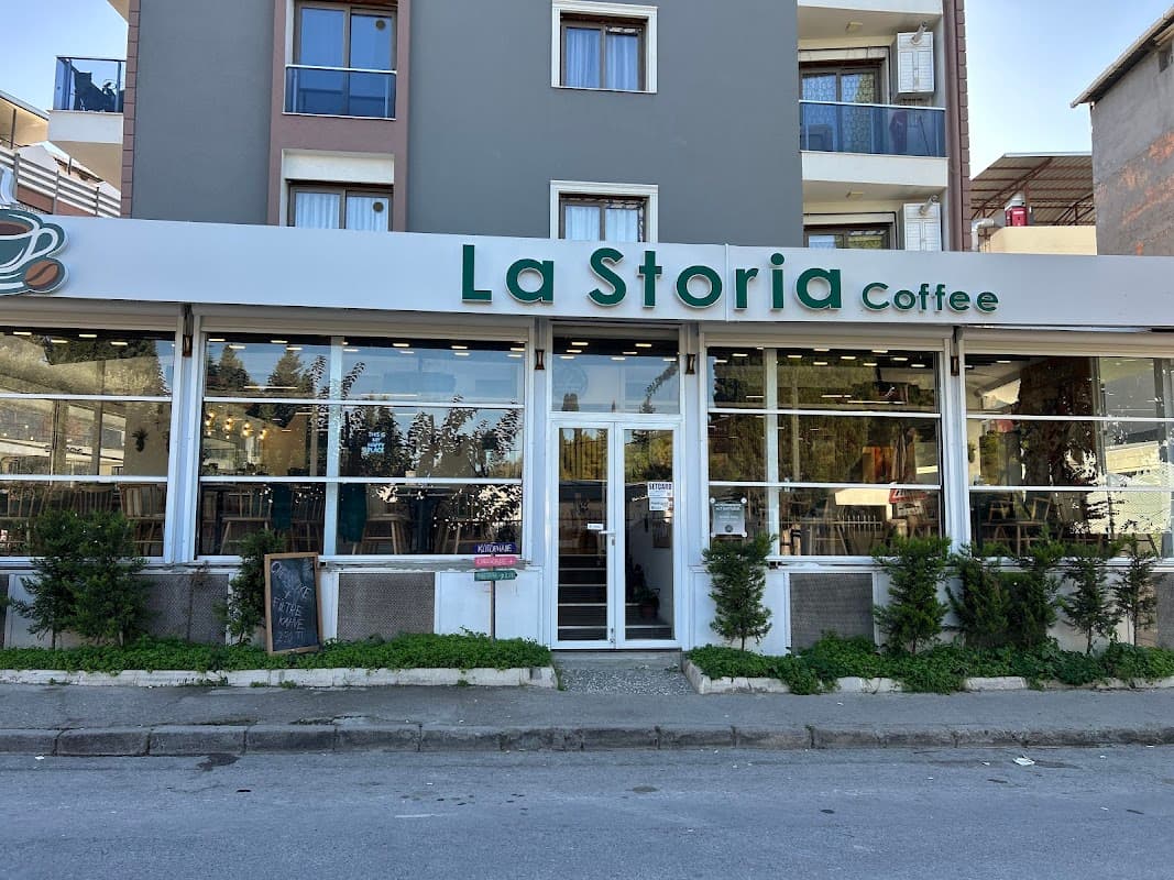 La Storia Coffee Shop Buca - Buca