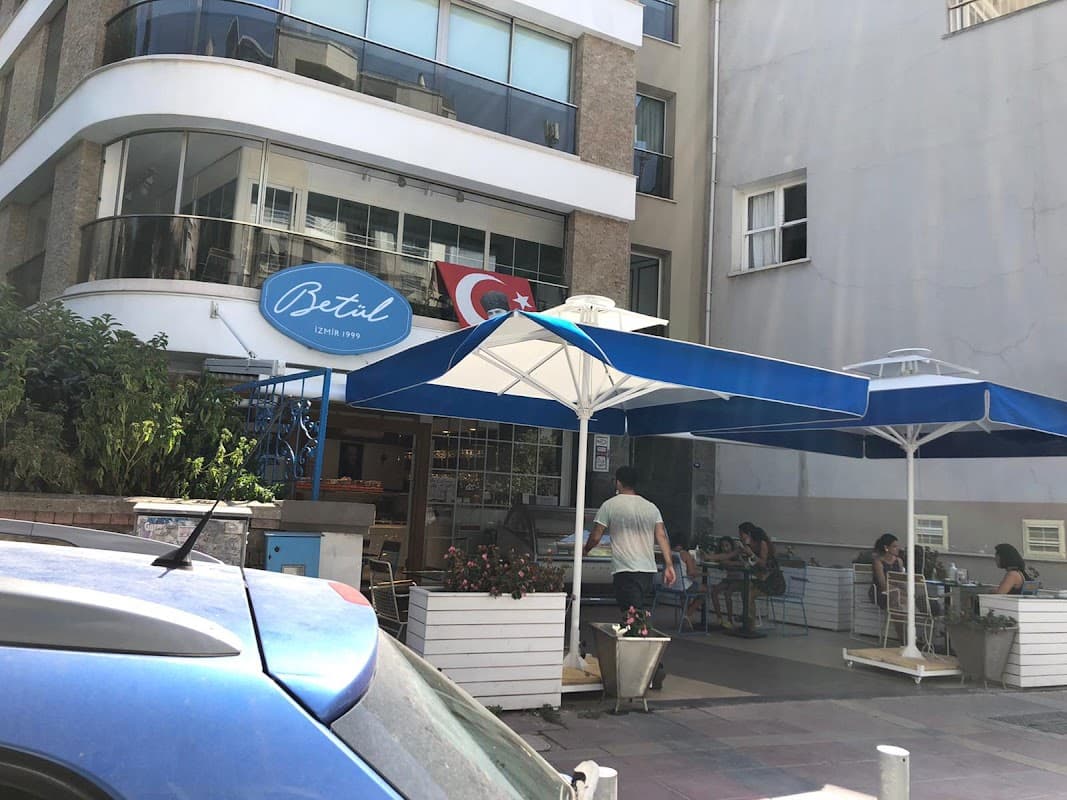 Betül Pastanesi - Gaziemir Pastane