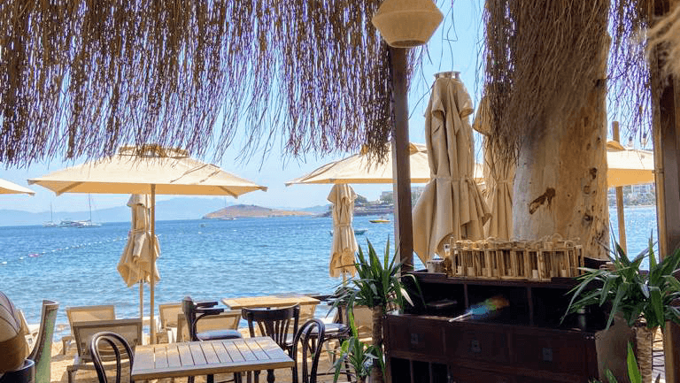 Queen Beach&Pub - Bodrum