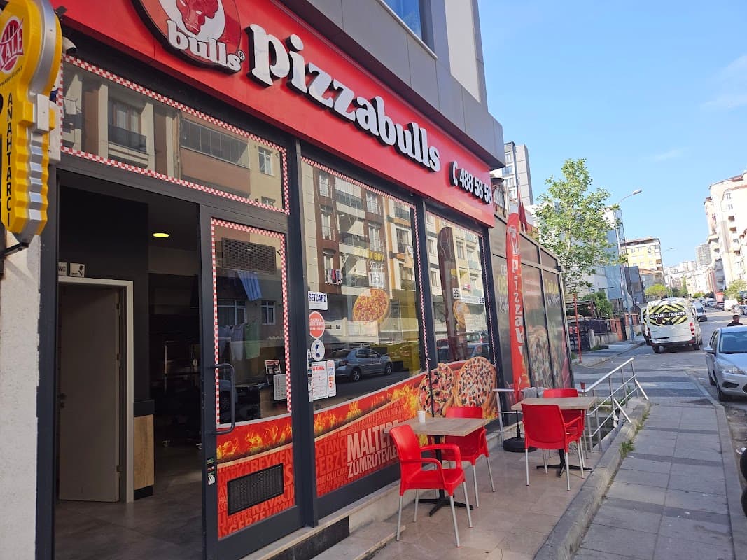 Pizzabulls Zümrütevler - Maltepe - Maltepe